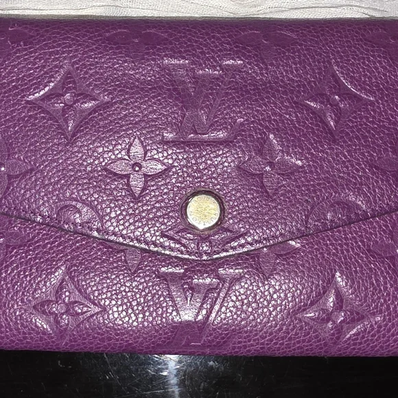 Authentic Louis Vuitton Purple Empriente Wallet with Gold Chain - Picture 2 of 16